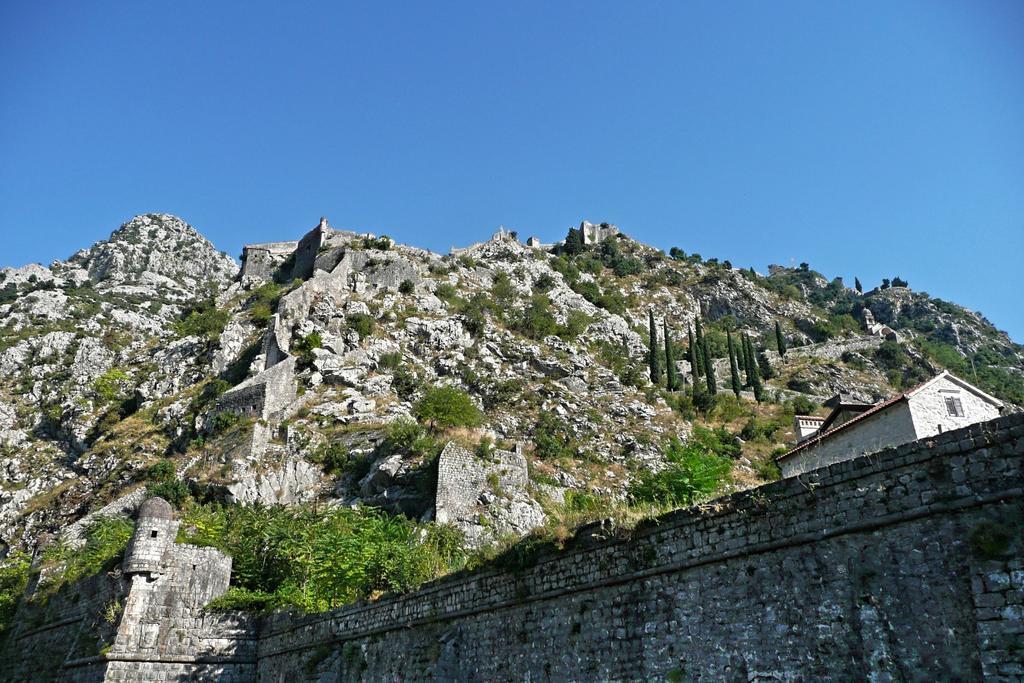 Studios Belvi Kotor Eksteriør billede